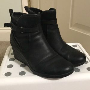 UGGs wedge boots